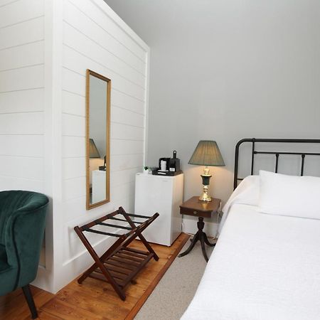 Jackson'S Falls Country Inn Milford Exteriör bild