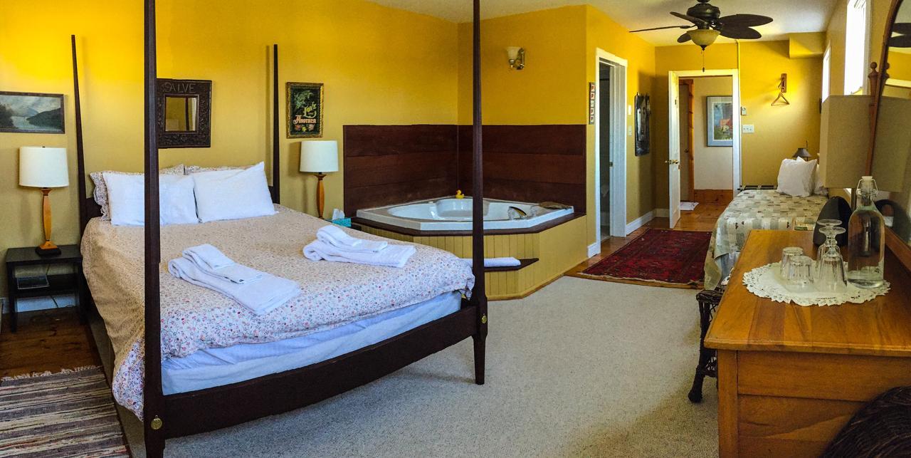 Jackson'S Falls Country Inn Milford Exteriör bild